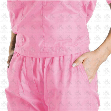uniforme clinico mujer frente pantalon rosado